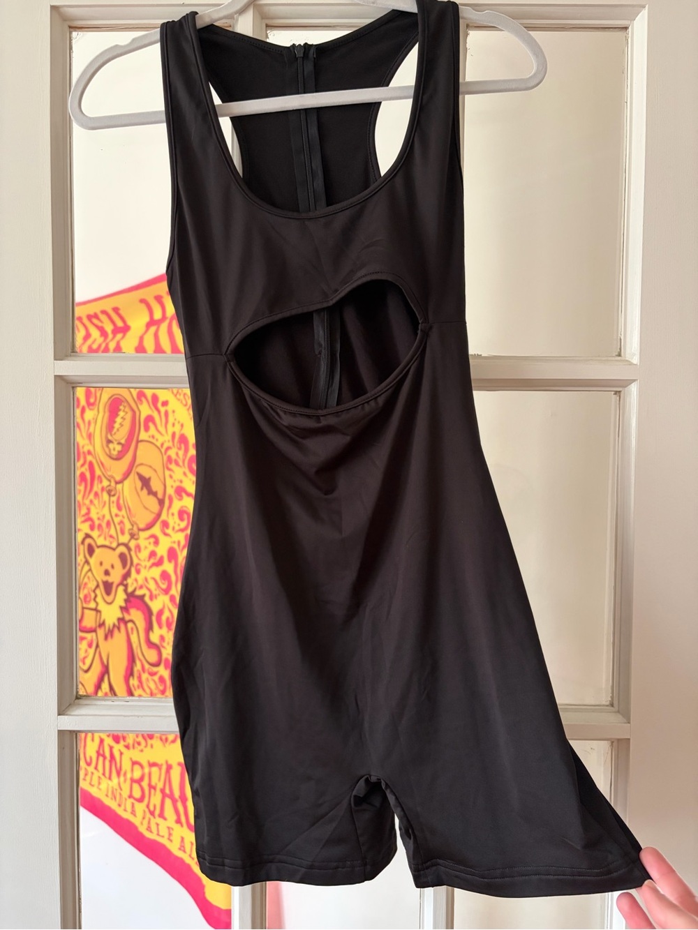 Black Sleeveless Cutout Romper Jumpsuit - Picture 2 of 5